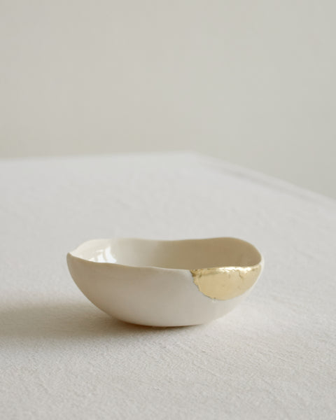 ciotolina con Kintsugi in foglia oro 22 carati | disponibilità immediata