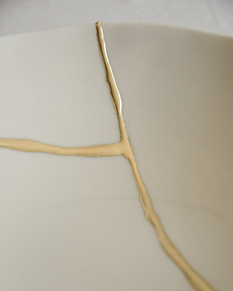 Ciotola Kintsugi, porcellana bianca e foglia oro | disponibilità immediata