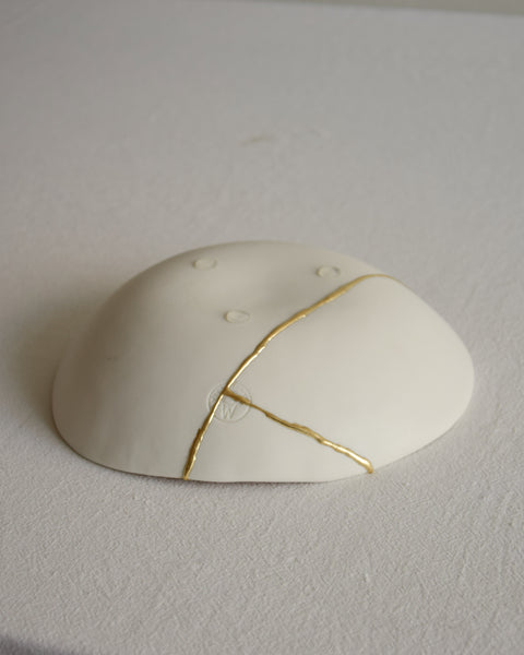 Ciotola Kintsugi, porcellana bianca e foglia oro | disponibilità immediata