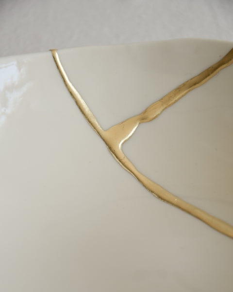 Ciotola Kintsugi, porcellana bianca e foglia oro | disponibilità immediata