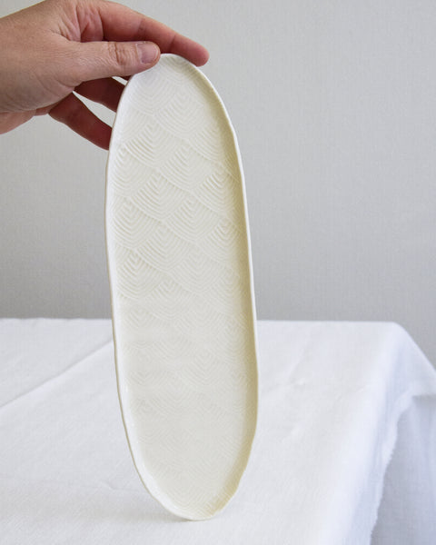 Oval tray, white porcelain | Grafie collection