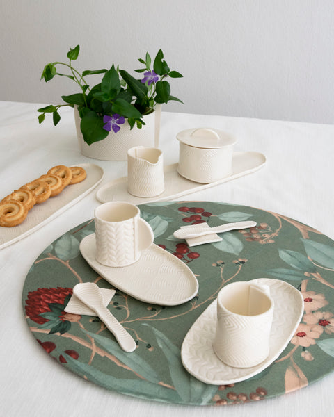 Sugar bowl with lid, white porcelain | Grafie collection