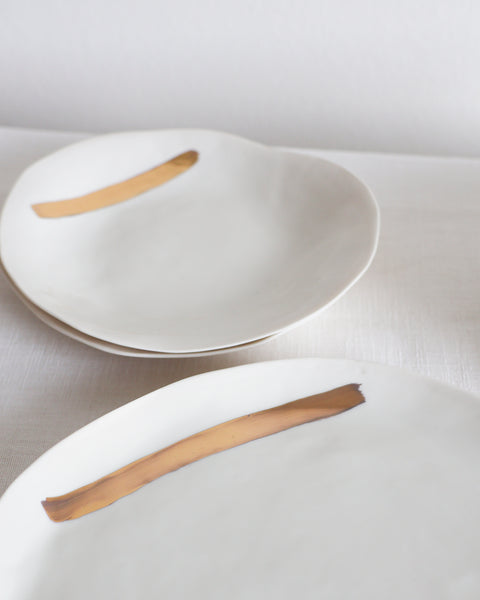 set di 6 piatti lustro oro | set of 6 plates with gold lustre
