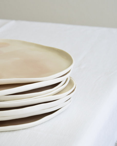 Sabbia Coloured Plates, handmade porcelain | Ready to ship