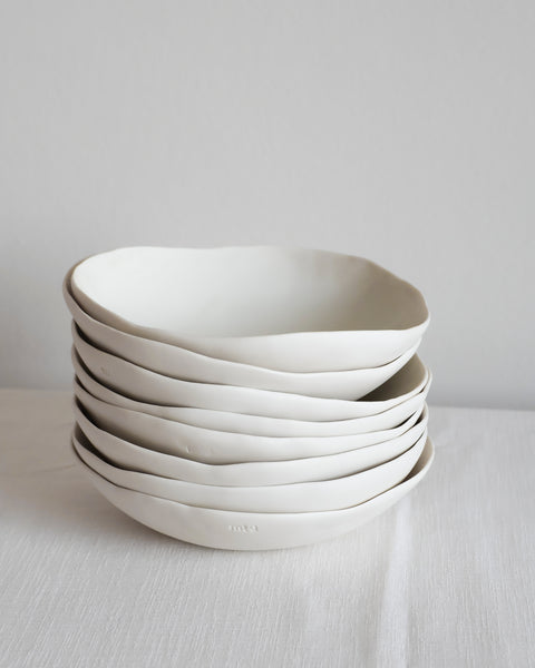 Set di 8 piatti fondi | Set of 8 bowls