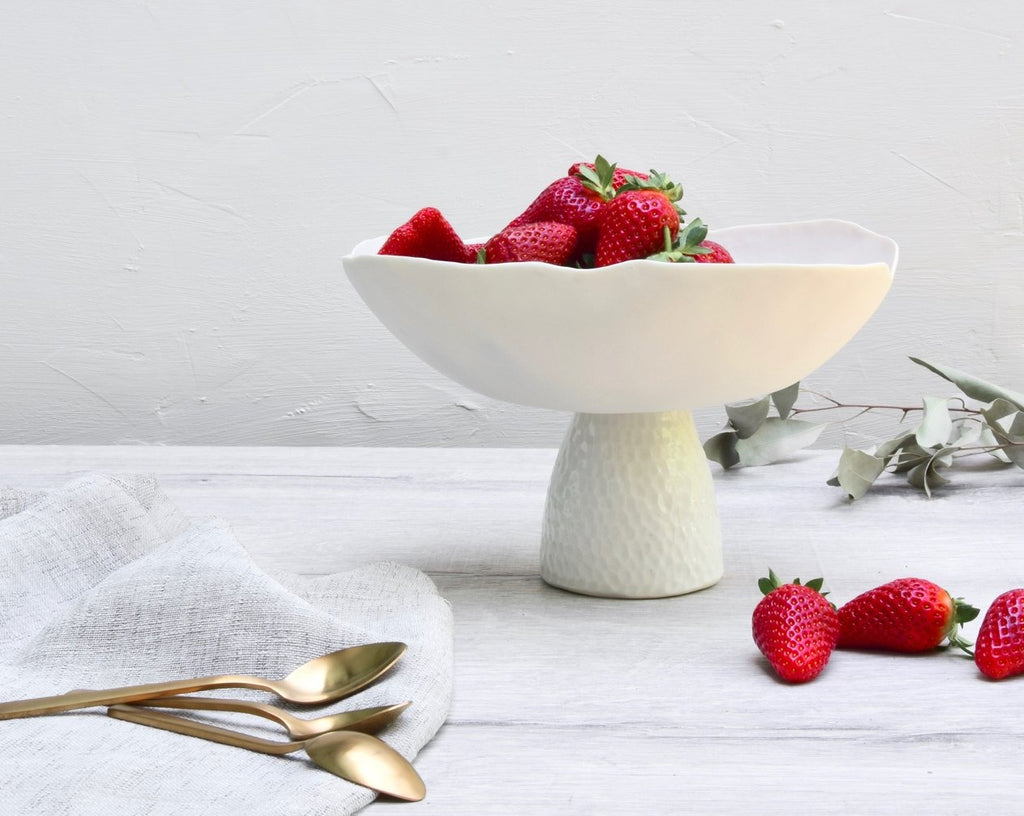 Alzata portafrutta in porcellana bianca  Fatto a mano in Italia - Ceramica  artigianale – DodiciSessanta