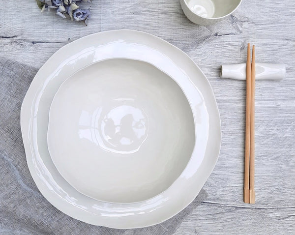 Chopstick rest, white porcelain | pre-order